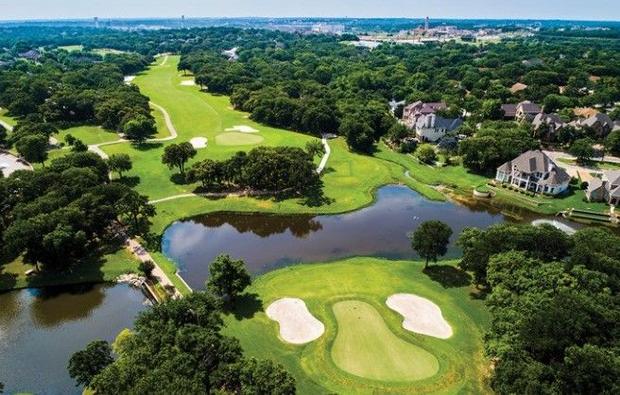 Trophy Club golf course and lake